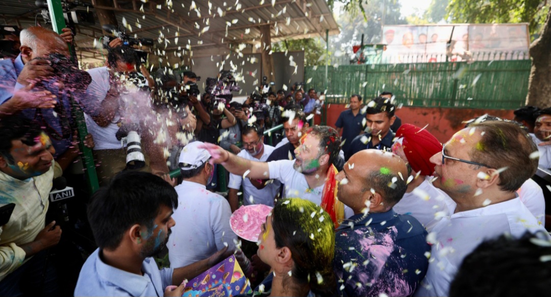 Holi Wishes Pour In: Colors of Joy and New Hope for All