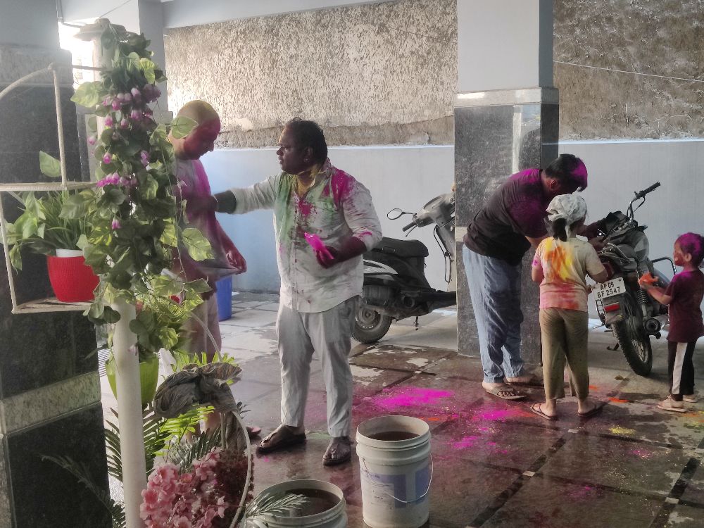 Holi Special: Can Guntur’s Chilli Fields Become Andhra’s Next Tourist Attraction?