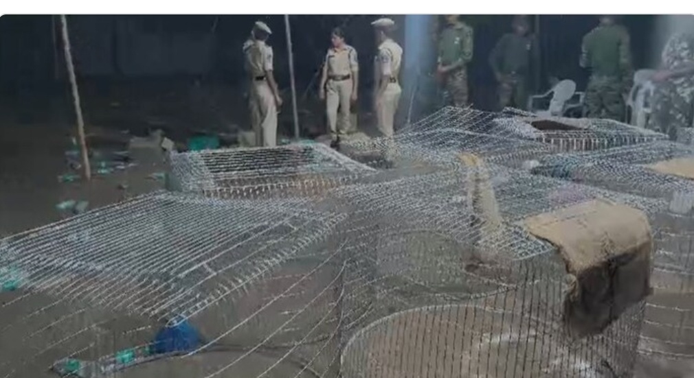 Moinabad Farmhouse Drug Party Busted After Gunfire; 8 Arrested, Cocaine and Revolver Seized