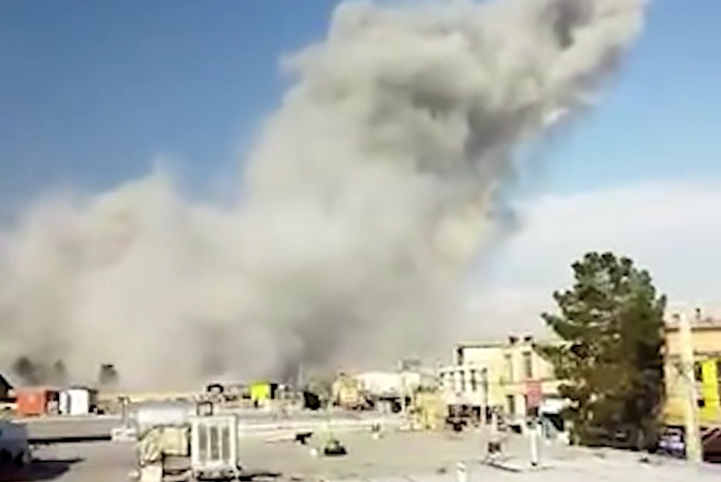 Massive Airstrikes Hit Iran’s Key Nuclear City Isfahan; Explosions Rock Multiple Areas