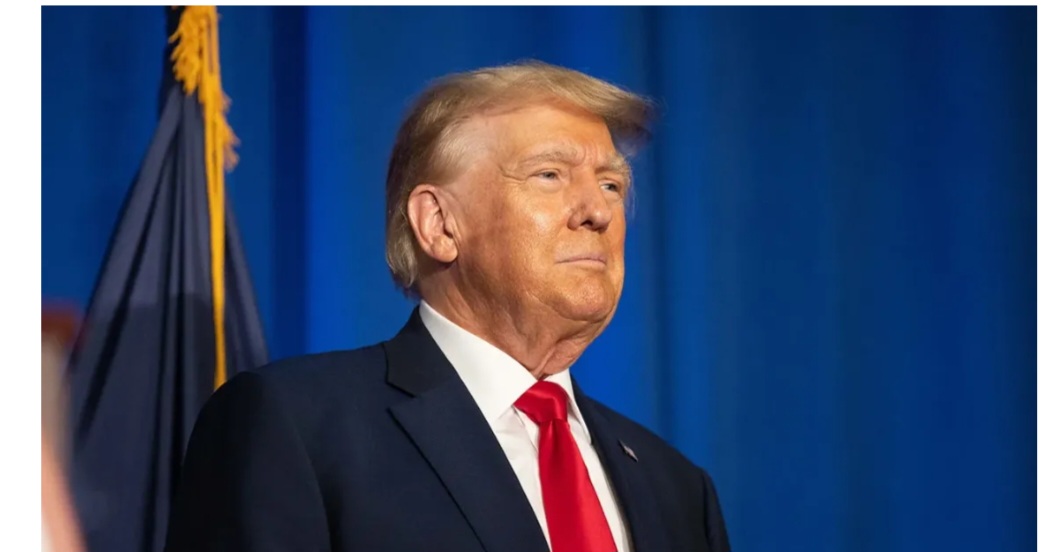 డొనాల్డ్ ట్రంప్ ఇరాన్ ప్రభుత్వం నిరసకులను కాల్చుతామని హెచ్చరిస్తోందని, ప్రజలు తిరుగుబాటు చేయడానికి భయపడుతున్నారని పేర్కొన్నారు.