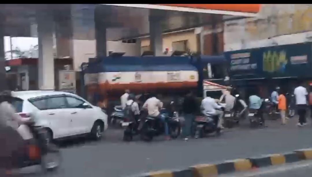 Fuel Crisis Deepens in Hyderabad: Petrol Pumps Dry, Gas Deliveries Disrupted