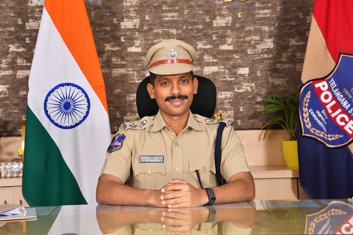 In view of maintaining peace and security, the sale of alcohol has been suspended for 24 hours.