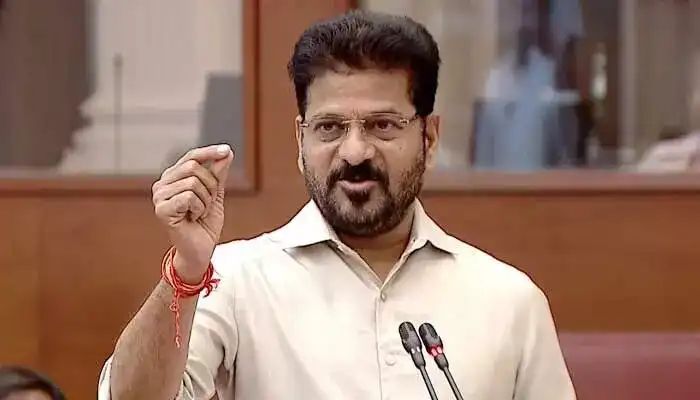Revanth Reddy Prioritizes Better Healthcare in Government Hospitals, Pushes for Stronger Aarogyasri Implementation