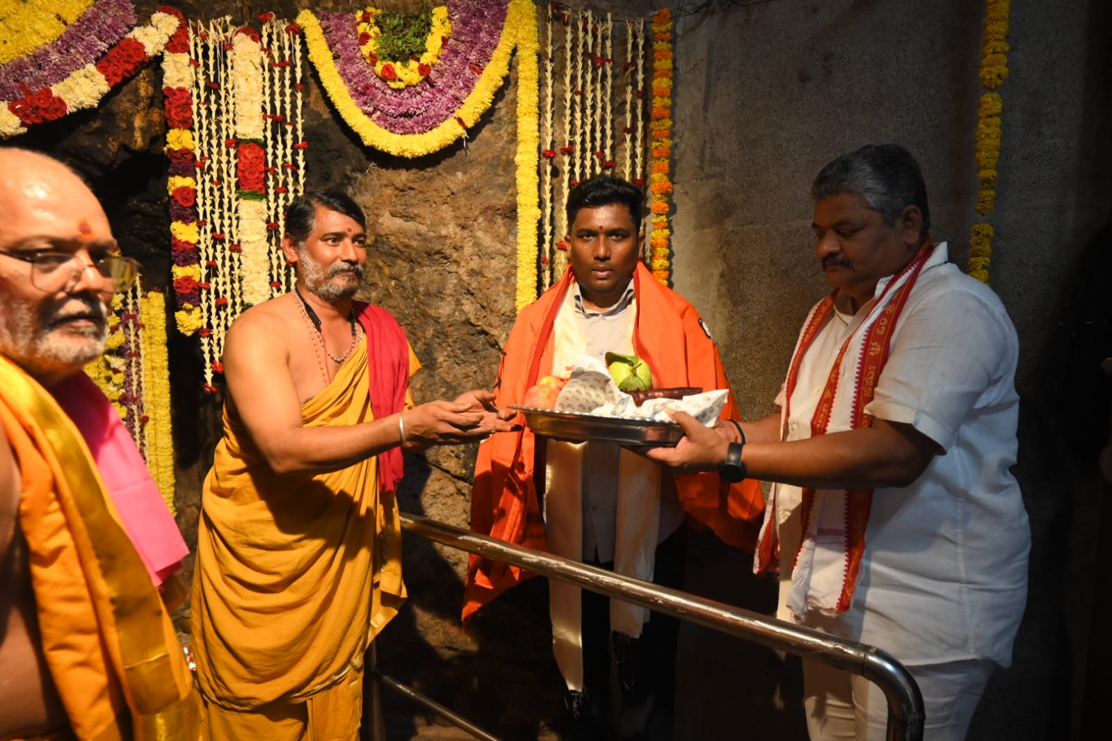 District Collector Shanmohan visited the Sri Talampulamma Temple.