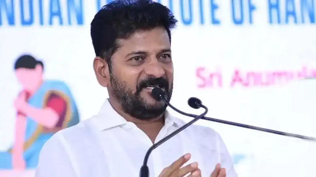 Revanth Reddy’s ‘Kaalanagu’ (Block Cobra )Remark on Harish Rao Triggers Political Row in Telangana