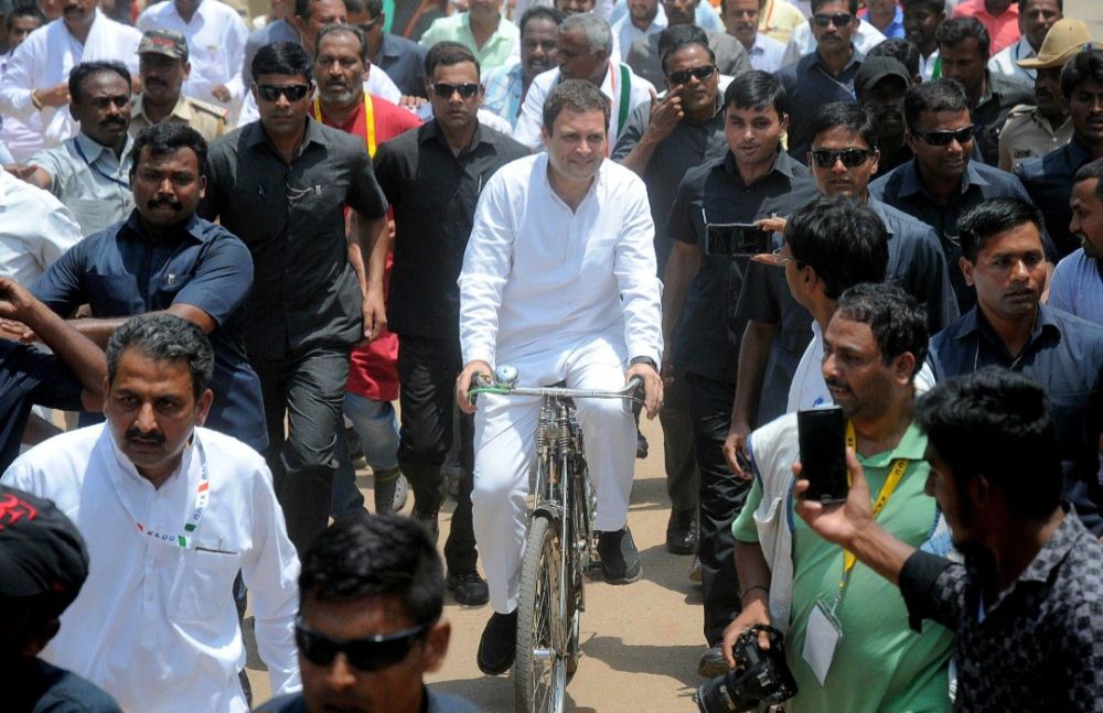 Rahul Gandhi’s Bicycle Ride in Kottayam Adds Momentum to Congress Campaign in Kerala