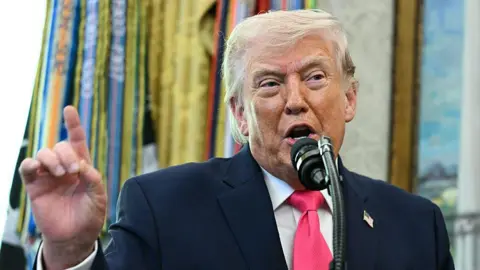 Trump Claims US May End Iran War Within Weeks Without Formal Deal