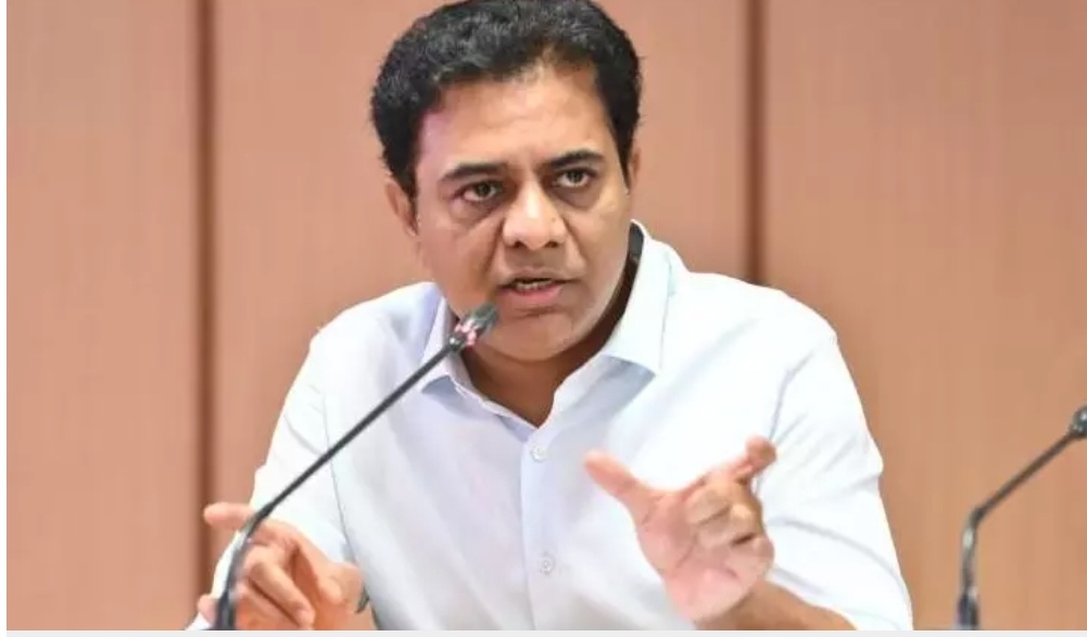 बीआरएस–भाजपा गठबंधन की अफवाहें गलत, कहते हैं केटीआर; तेलंगाना में बुद्धिजीवियों की चुप्पी पर उठाए सवाल