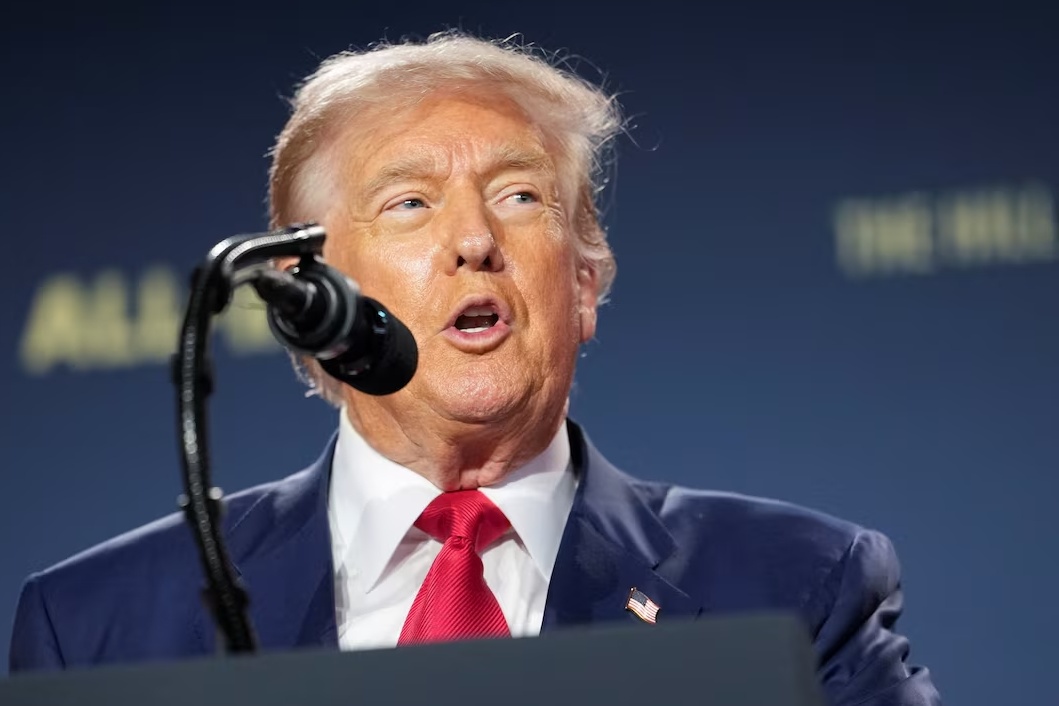 “China Loves Trump”: Viral Xi Handshake Sparks Global Buzz After Beijing Meeting