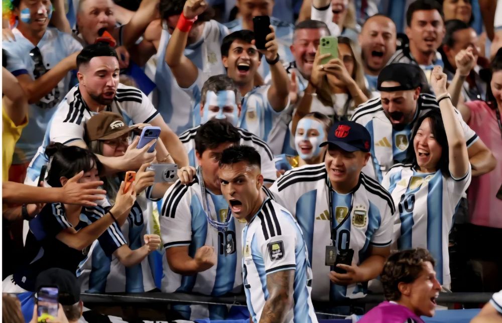 Argentina Scrapes Through to Another World Cup Semifinal, England Await in Last Four