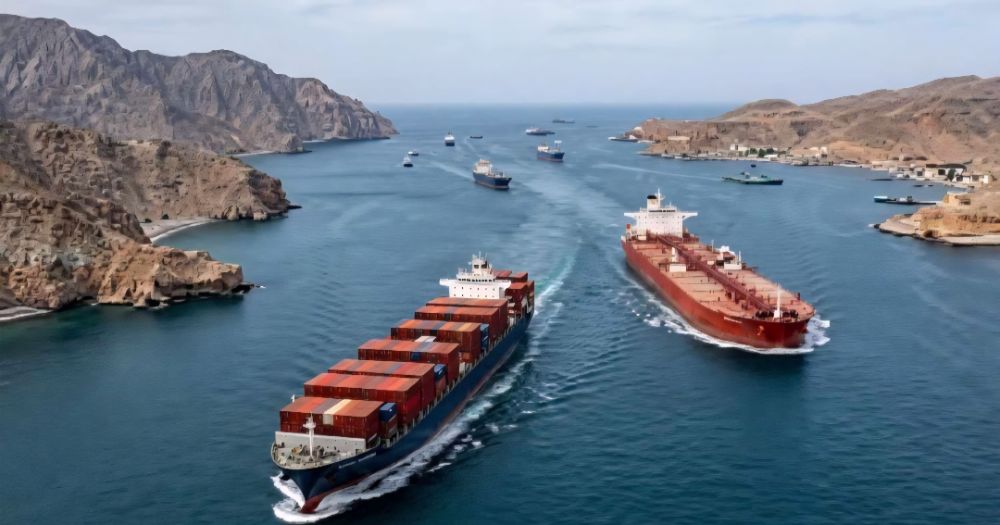 Iran, Oman Discuss Hormuz Transit Fee Proposal; Global Trade Watches Closely