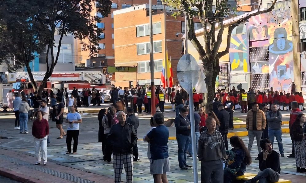 BREAKING: 7.4-Magnitude Earthquake Rocks Colombia, Massive Tremors Trigger Panic