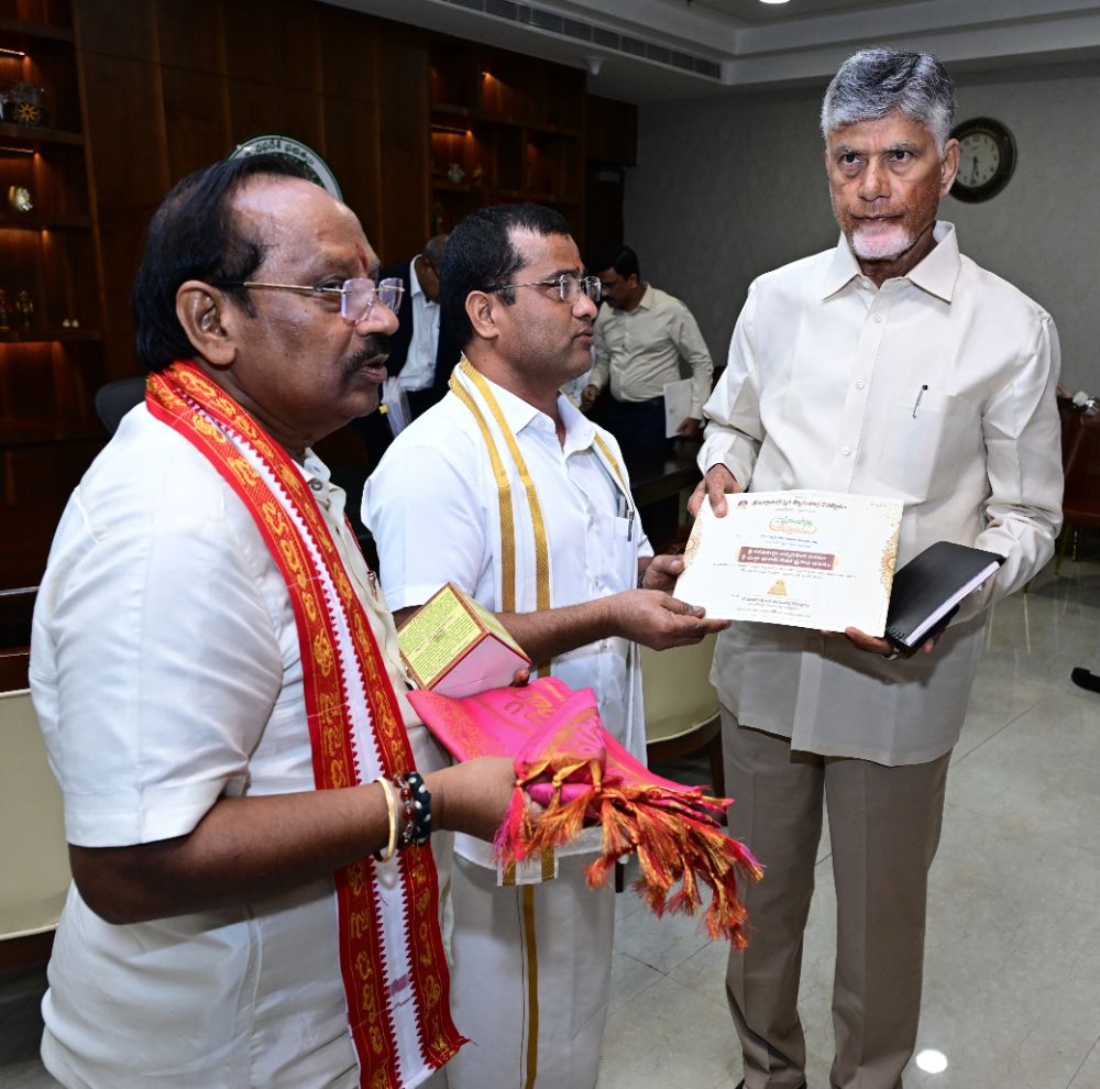 Temple Chairman and EO Meet CM, Hand Over Invitation and Sacred Prasadam