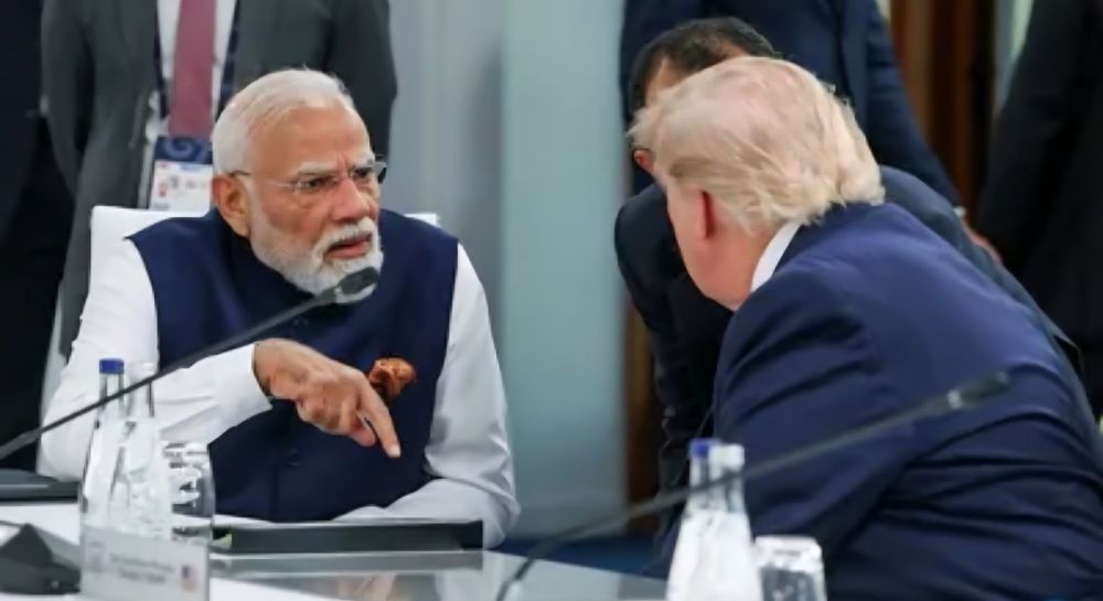 Trump Signs Russia Sanctions Law: India Faces Fresh 100% Tariff Threat